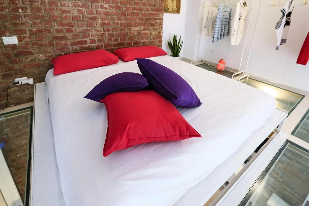 Contempora Apartments - Cenisio Loft Milan